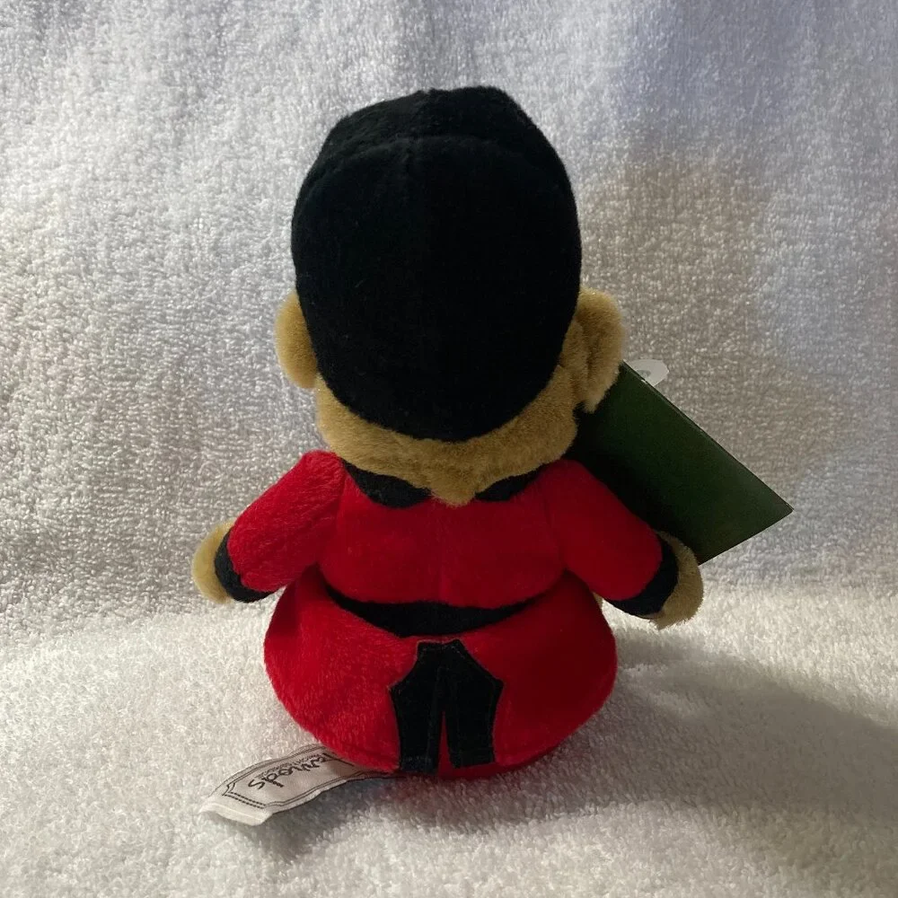 Brand New Harrods Knightbridge London British Royal Soldier Bear